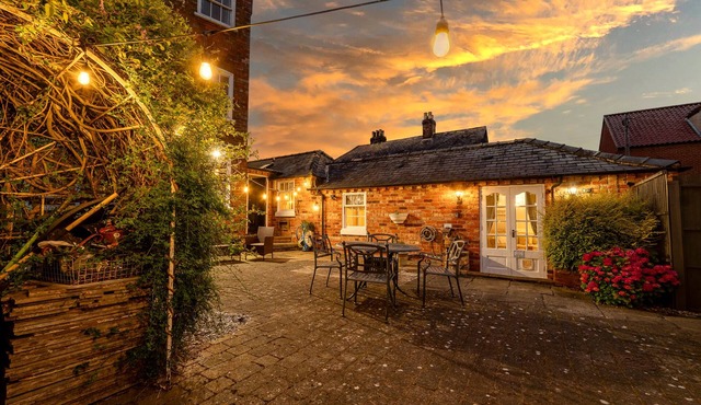 Compton House Snug - your home from home