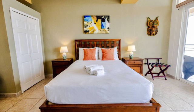 Conch – Oceanfront Ground-Floor Studios – Panama