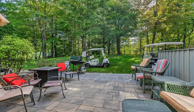Condo with Kayak Access & Fireplace, Windsor Village