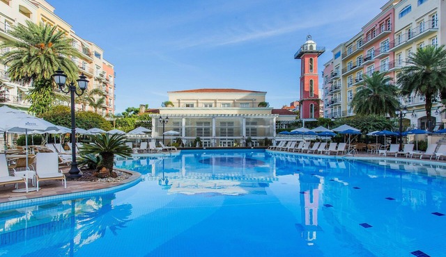 Confortáveis Studios no IL Campanario Resort ILCJR