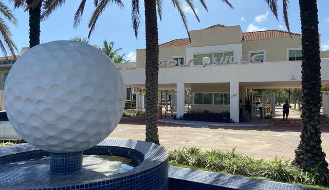 Conforto e Lazer no Golf Ville Resort Alto Padrão