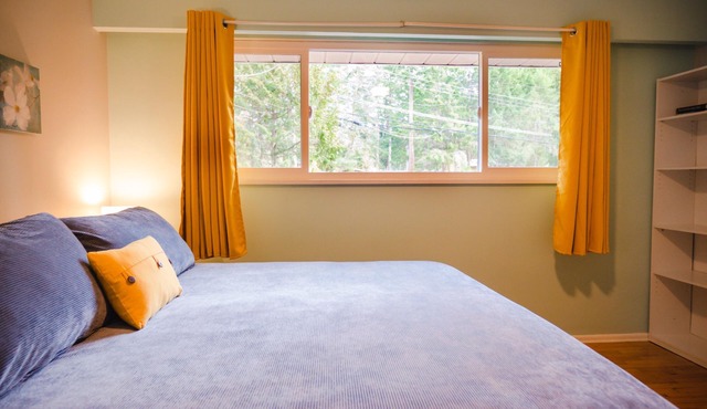 Connected Hearts Home - Entire Guest Suite on Lovely Pender Island, BC!