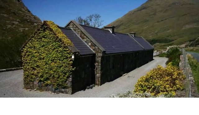 Connemara Waterfall Cottage