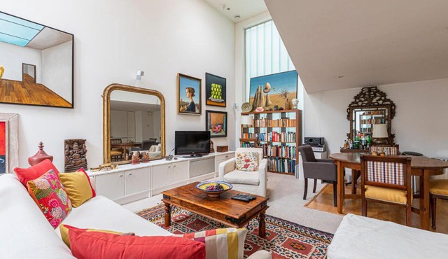 Contemporary apartment in the heart of Fulham