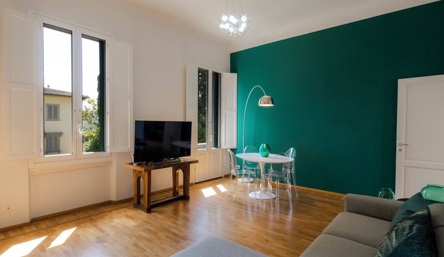 Contemporary style, Florentine heart.