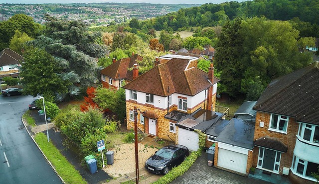 Contractor Base | 4BR | Fast WiFi | High Wycombe Station