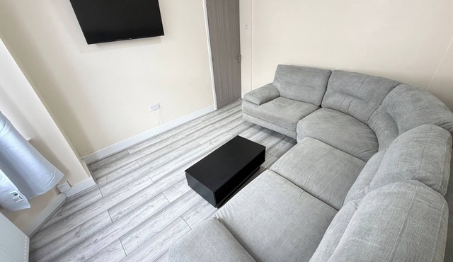 Contractor Friendly 3 Bed House | Long Stays | Fast Wi-Fi & Parking