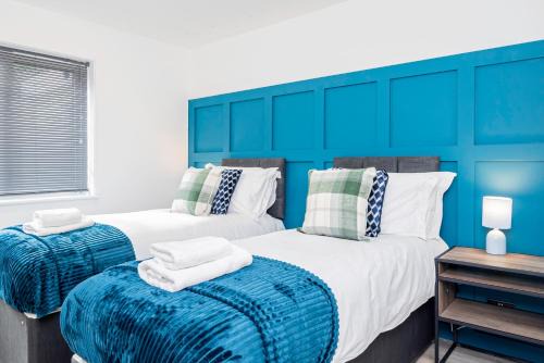 Contractors 8 Beds 3 Bath Parking Monthly Discount