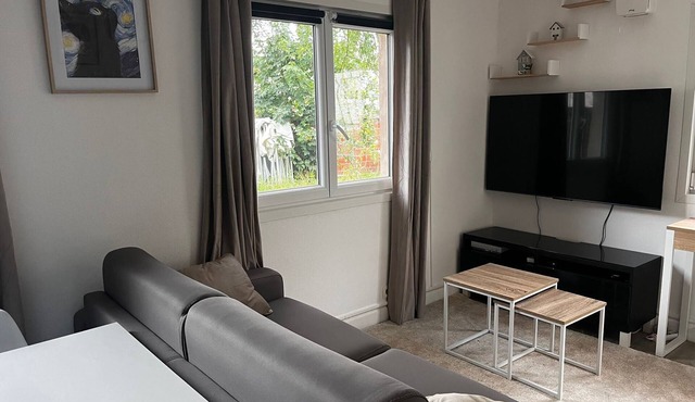 Convenient accommodation near Paris