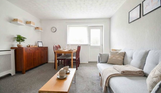 Convenient 2 Bedroom Apartment in Preston w WiFi