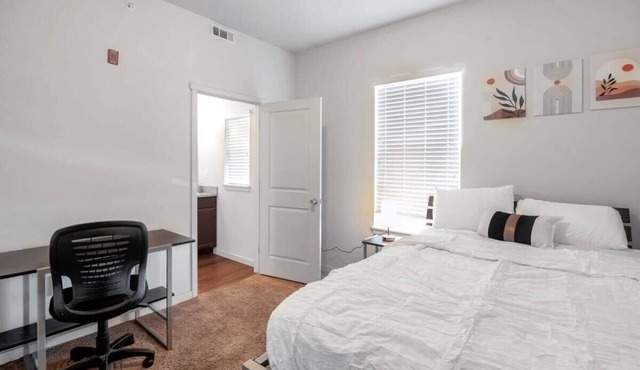 Convenient Apartment in the Heart of Greeley