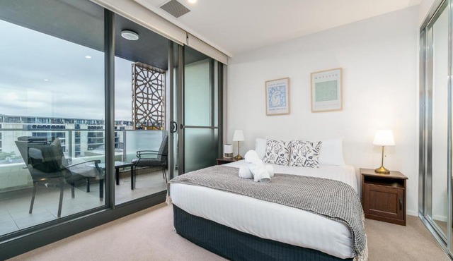 Convenient City Apartment in the Heart of Braddon - Hosted by Canstay