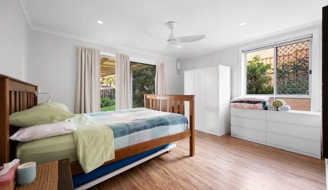 Conveniently Located Unit With A Pool
