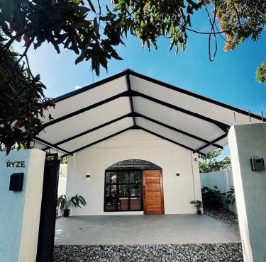 Converted Chapel Villa with Pool & Arcade in Dumaguete
