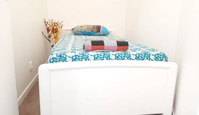 Cool and calm private studio appartment