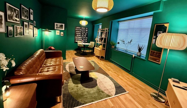 Cool stay in the historic City of London, 10mins from Covent Garden