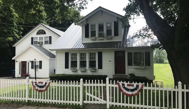 Cooperstown Baseball Rentals - CREEKSIDE HAVEN - Beautiful 2100 Sq Ft Home