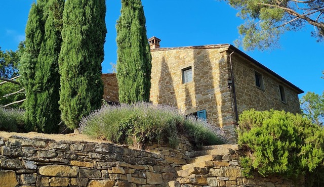COPPA DI SOPRA - Beautiful villa with superb view