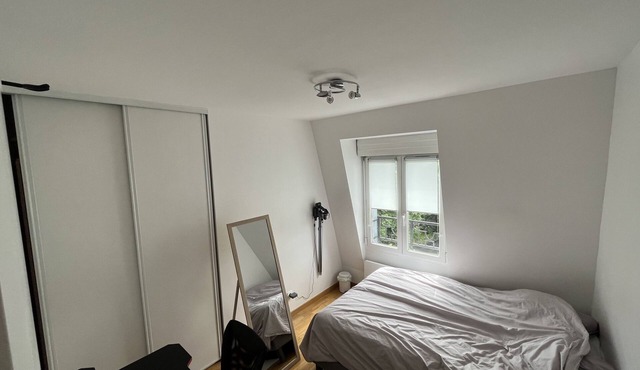 Corbeil-Essonnes: Beautiful apartment near the river