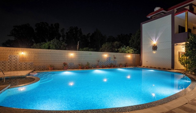 CORBETT D RESORT