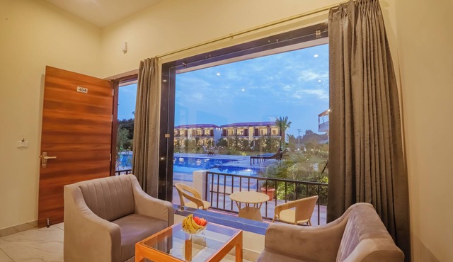 Corbett Wild Flower Resort And Spa