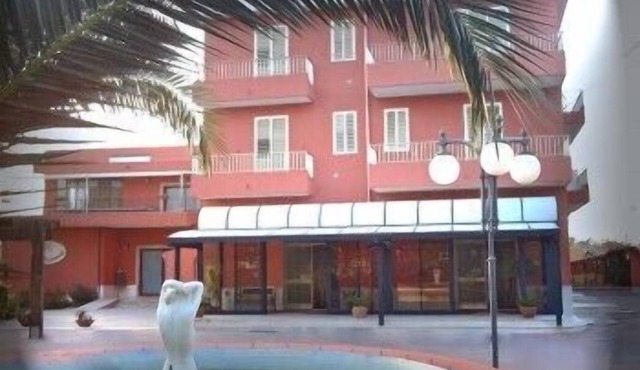 Cordial Hotel