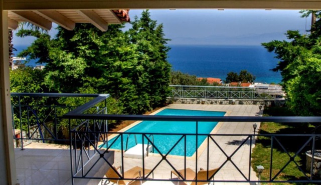 Corinthian Residence