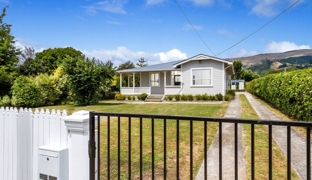Corokia Villa - Classic Kiwi Villa on the fringe of Richmond town centre