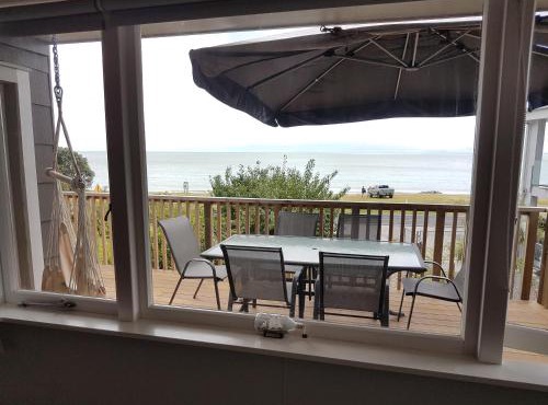 Coromandel Tapu - Beachfront Escape