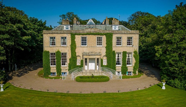 Cortes House