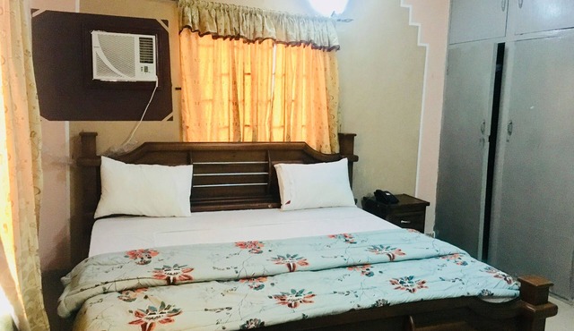 Cossy Hotel & Suite