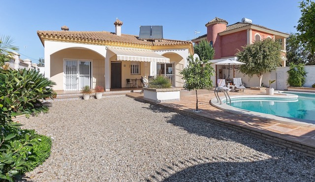 Costa de la Luz Poolside Villa