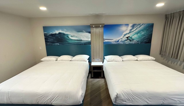 Costa Mesa Inn