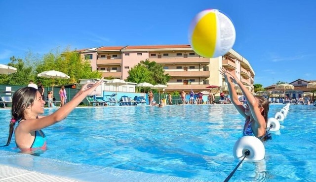 Costa Paradiso