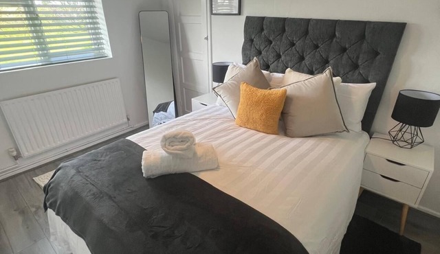 Cosy 1 bed flat located in a quite area in Wolverhampton.