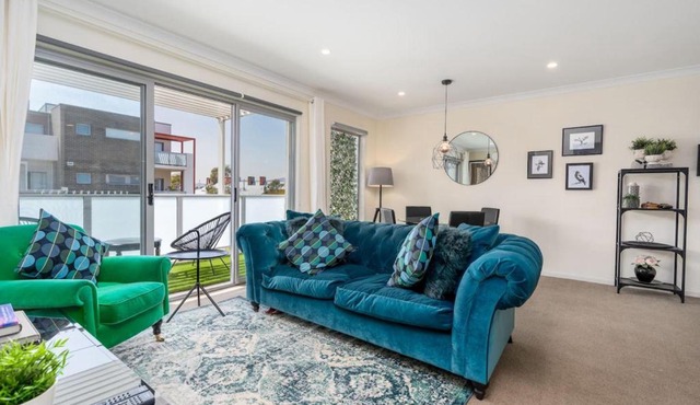 Cosy 2BR Close to Light Rail - Hosted by Canstay