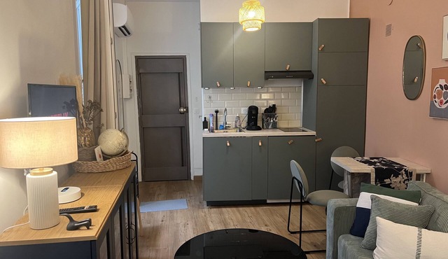 Cosy, air-conditioned studio in the heart of Nice