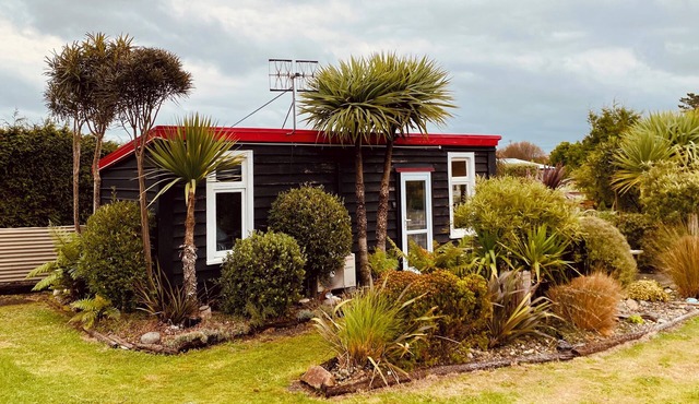 cosy and cute self contained hut