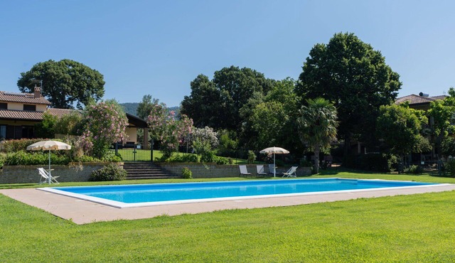 Cosy apartment in villa for 6 people with pool, WIFI, TV and terrace