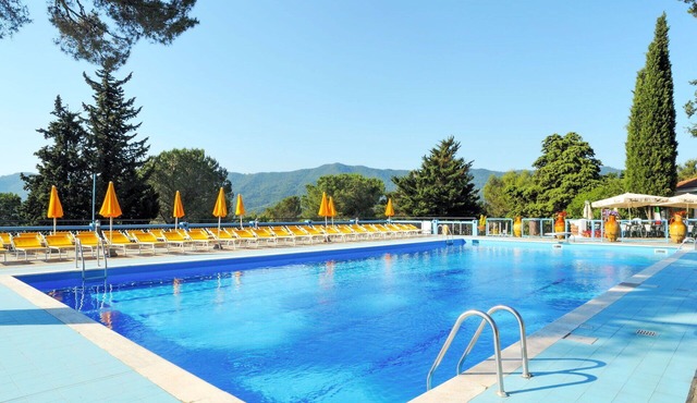 Cosy apartment in villa for 5 guests with pool, A/C, WIFI, TV, patio and pets allowed