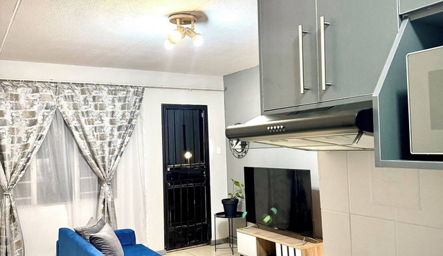 Cosy Apartment in Randburg
