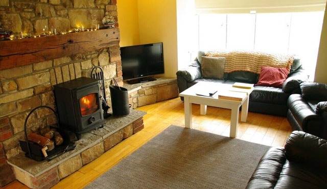 Cosy & convenient beach retreat