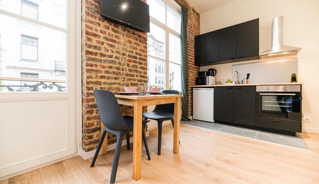 Cosy red-brick studio (close to Grand-Place & Bourse)