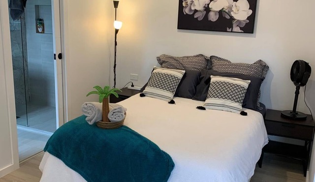 Cosy Secure Comfortable clean affordable Pet friendly in Gunghalin Town centre