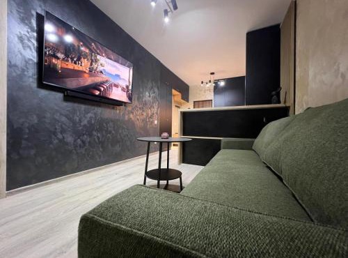 Cosy studio 200m to Subway-Pool-2xAC-Parking-PS4