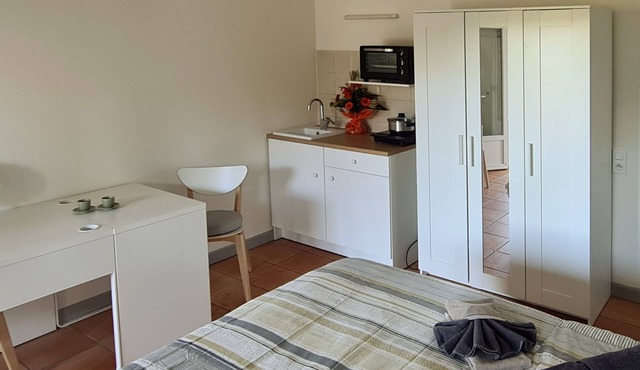 Cosy studio between mountains, sea and vineyards