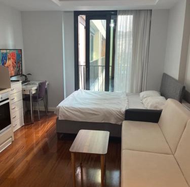 Cosy Studio Flat -One Room in a new residence near Taksim