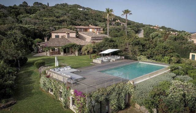 Coti Chiavari: house full of character, 100m away from the sea, gulf of Ajaccio
