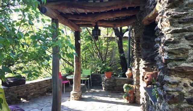 Cottage (full rental) for 2 people with private jacuzzi