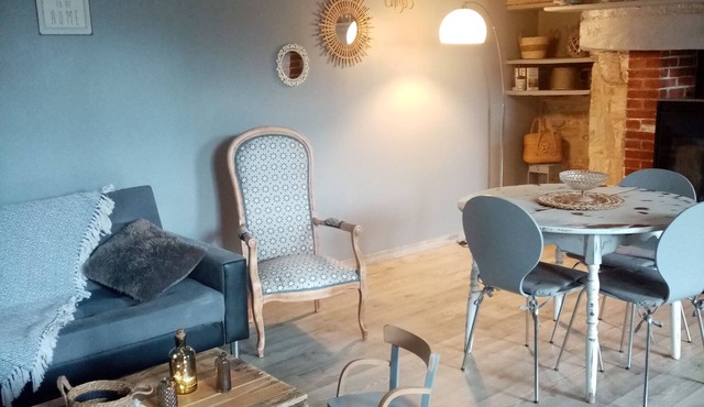 Cottage 'Gites De La Roche Elie Chez Leonie' with Shared Pool, Private Terrace and Wi-Fi